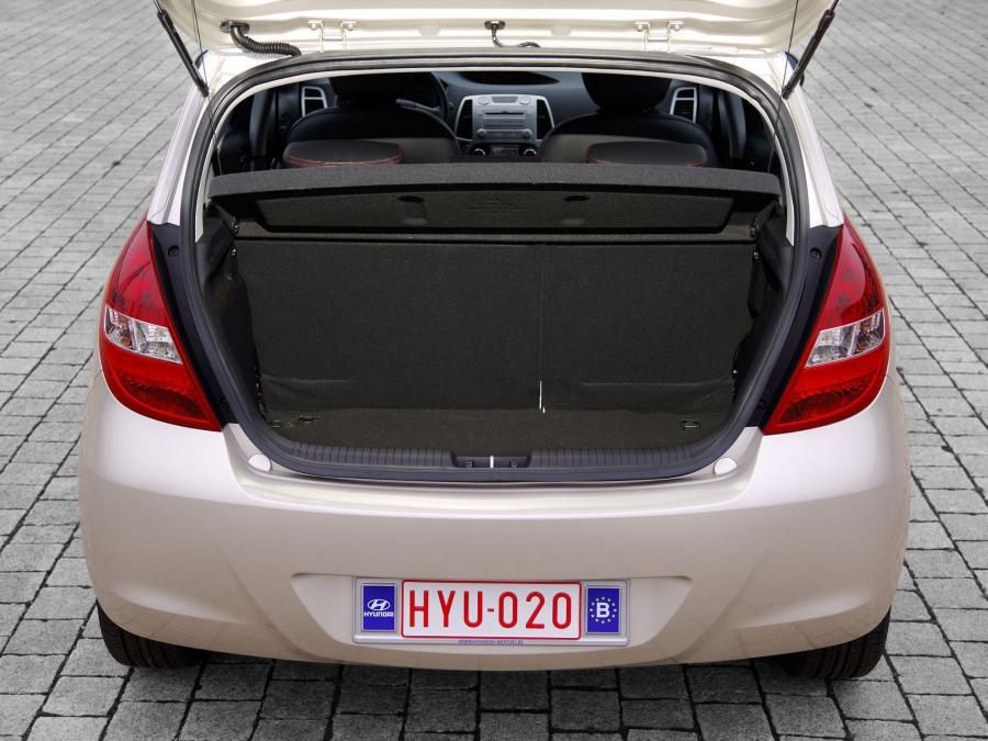 Hyundai i20 5-Door 2008 года  (фото 25 из 30)